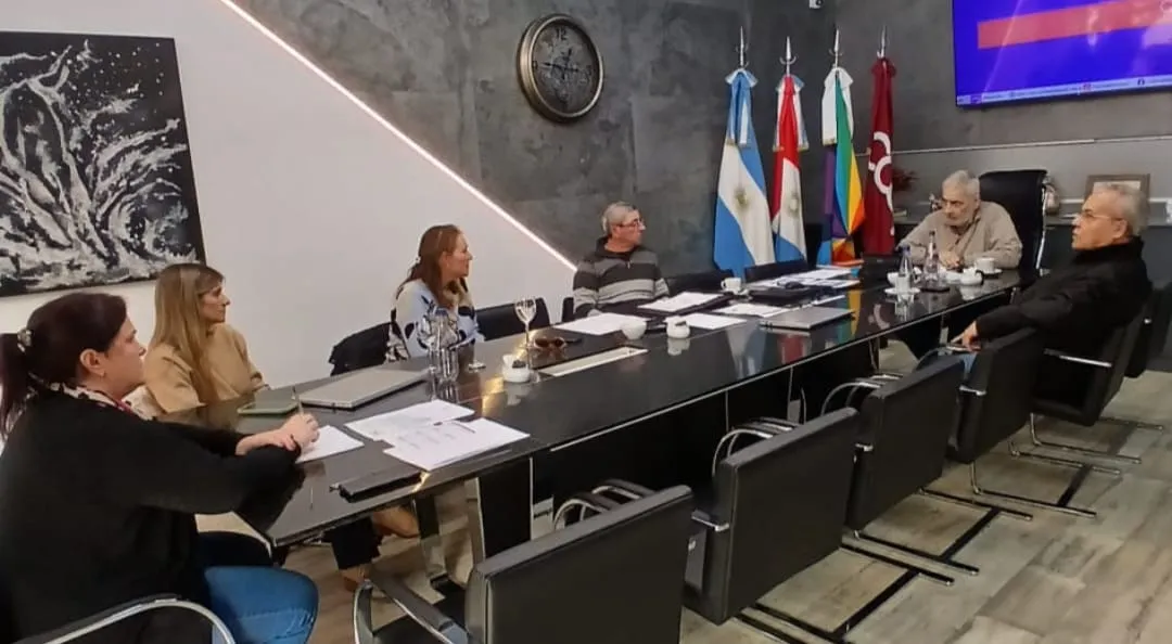 Culminaron los trabajos sobre la laguna de Maduración de la planta de tratamiento de efluentes y ya comienzan a evidenciarse los beneficios ambientales