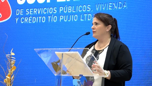 Se festeja hoy el Día de la Secretaria